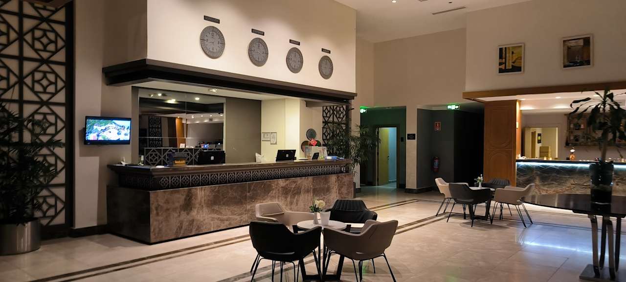 Lobby Long Beach Club Nature