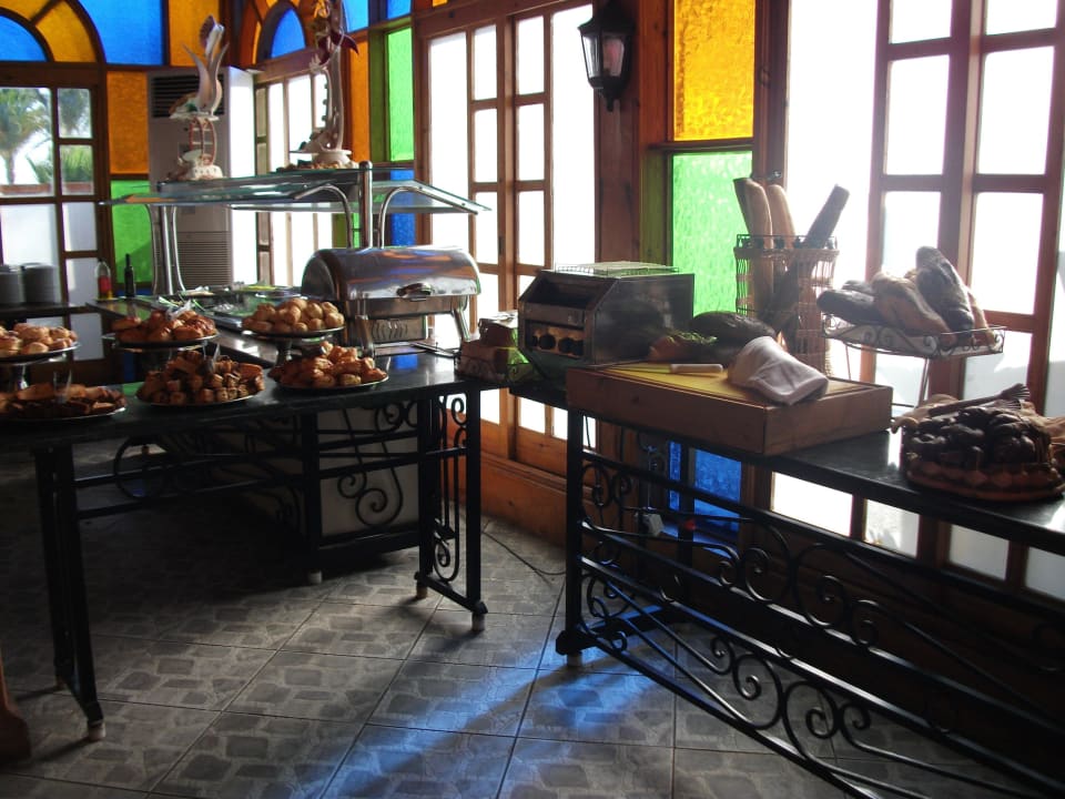 Clubrestaurant/ Brotbüffet Desert Rose