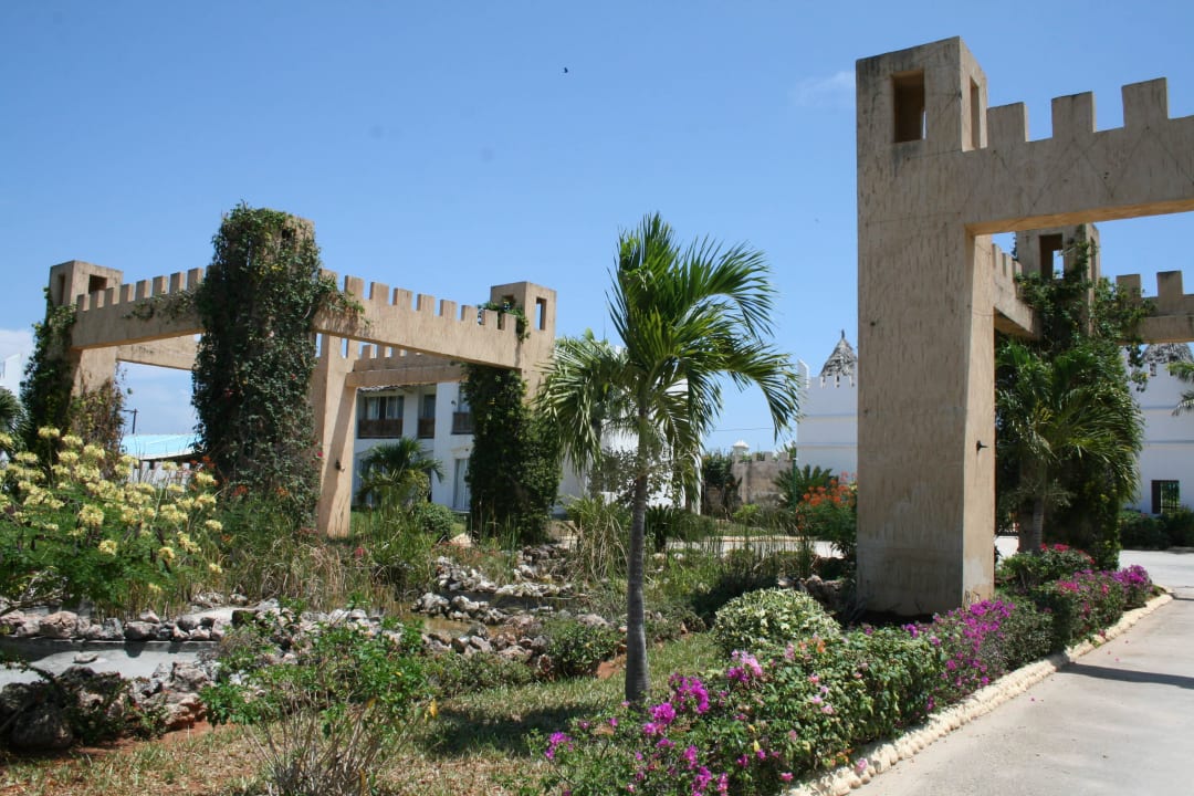 Hotelgarten Royal Zanzibar Beach Resort
