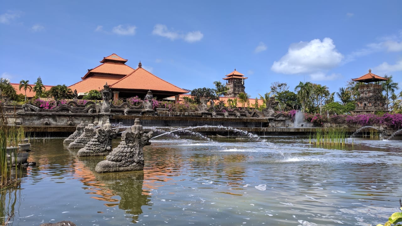 Außenansicht Ayodya Resort Bali