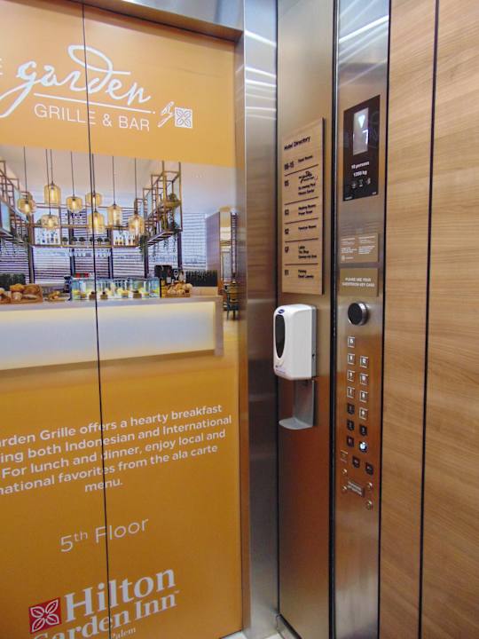 Sonstiges Hilton Garden Inn Jakarta Taman Palem