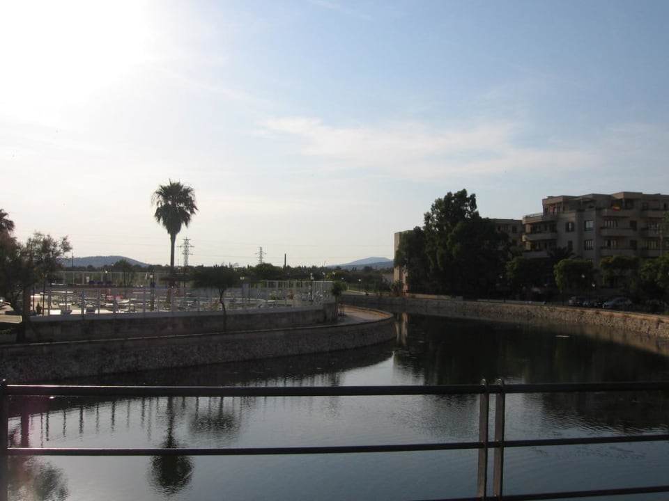 Ausblick auf einen kleinen Bach Protur Palmeras Playa Aparthotel