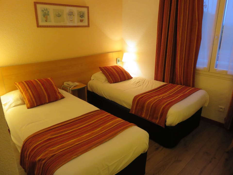 Standard Doppelzimmer Logis Hôtel Uzès Pont du Gard