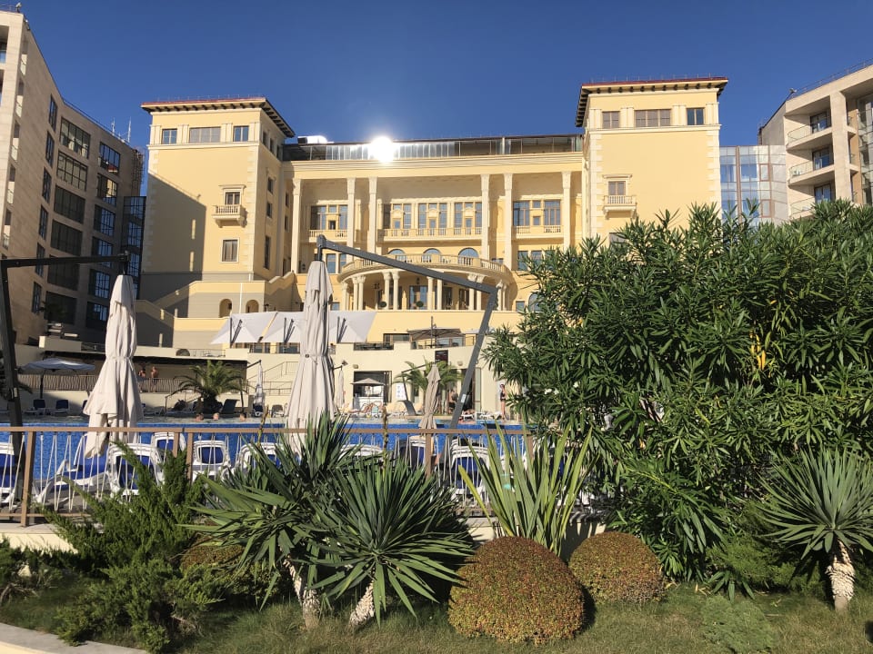 Außenansicht Swissotel Sochi Kamelia