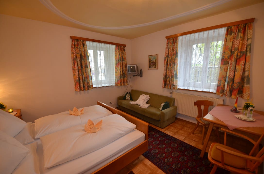 Zimmer Gästehaus im Pfarrhof