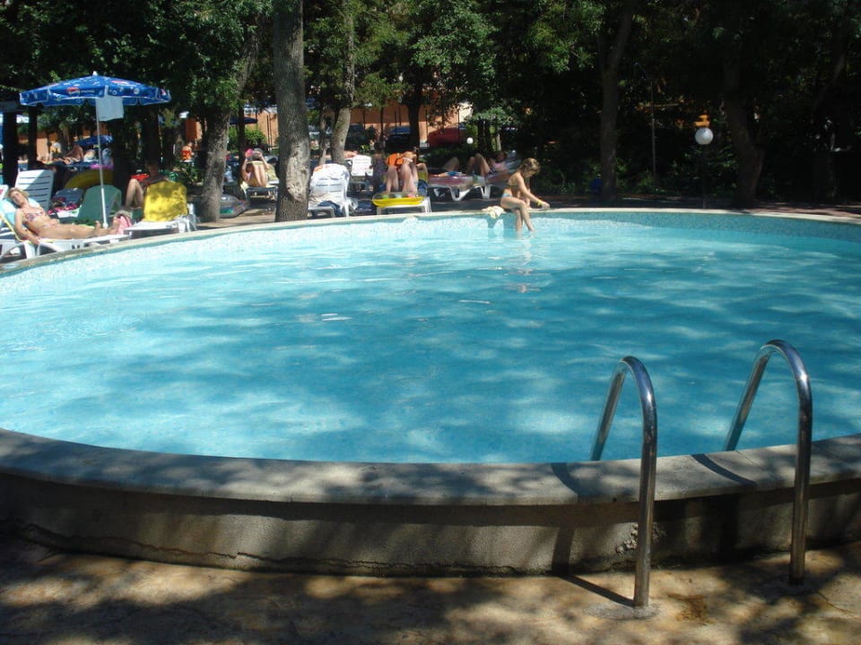 Kinderpool HVD Club Bor