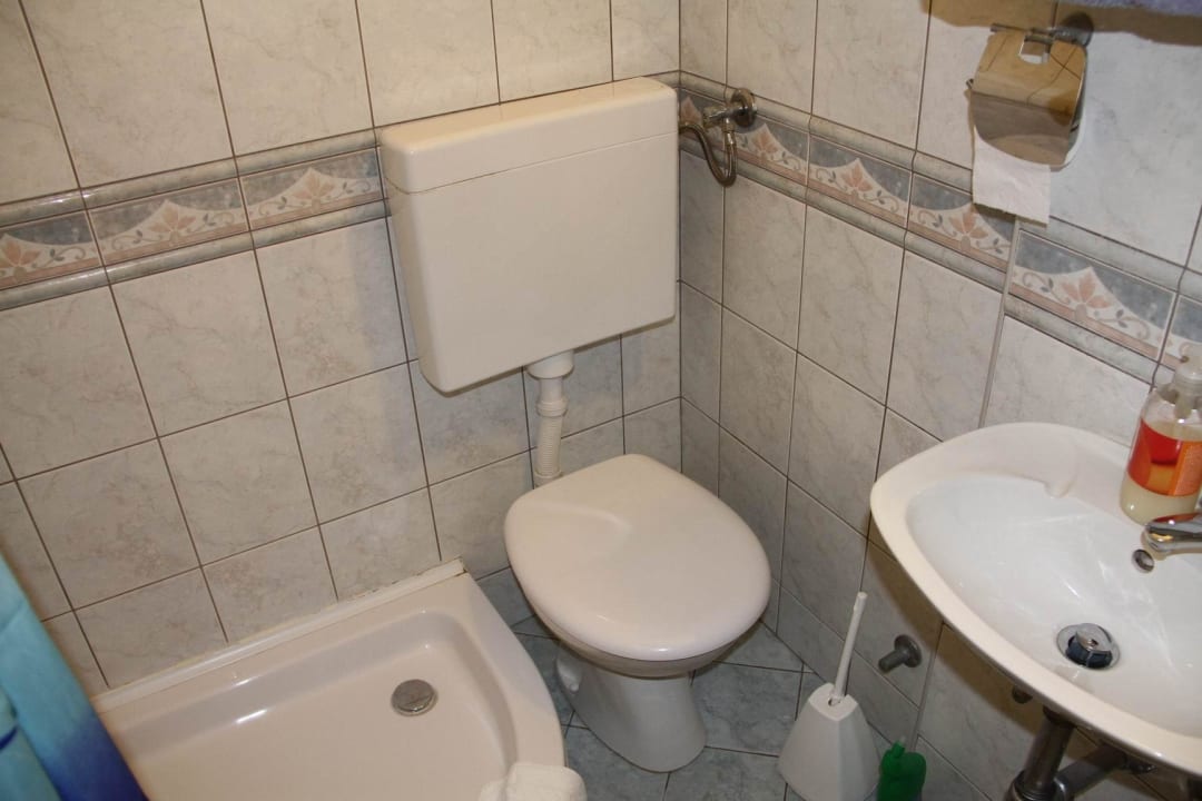 Bathroom Guesthouse Avdic