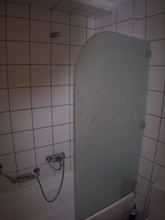 Bad / Dusche 1 Hotel Cathrin