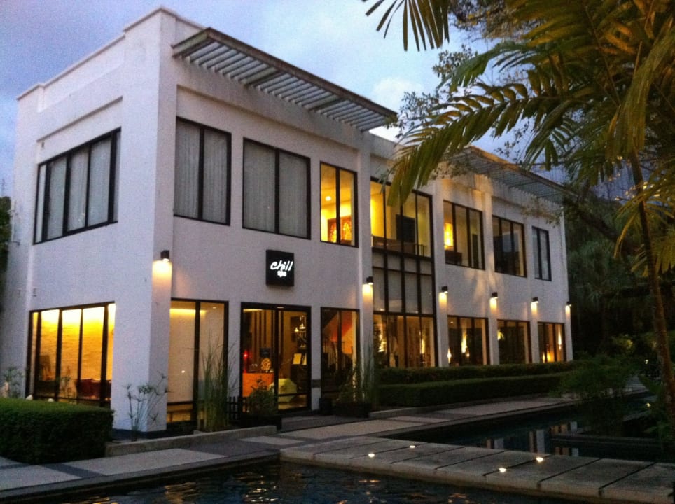 Wellnessbereich & Bibliothek Hotel The Chill Koh Chang