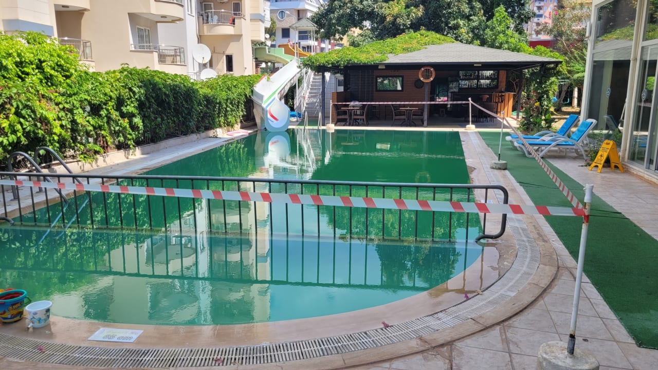 Pool The S Apt & Suites Hotel