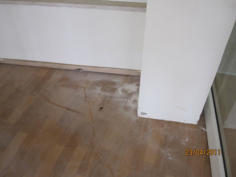 Hilfeschrei nach der Putzfrau! Ruspina Beach Resort