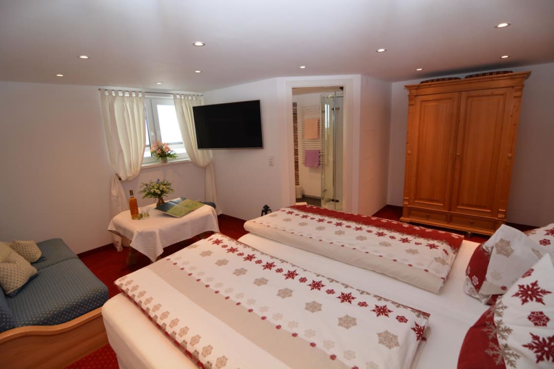 Zimmer Gästehaus am Berg