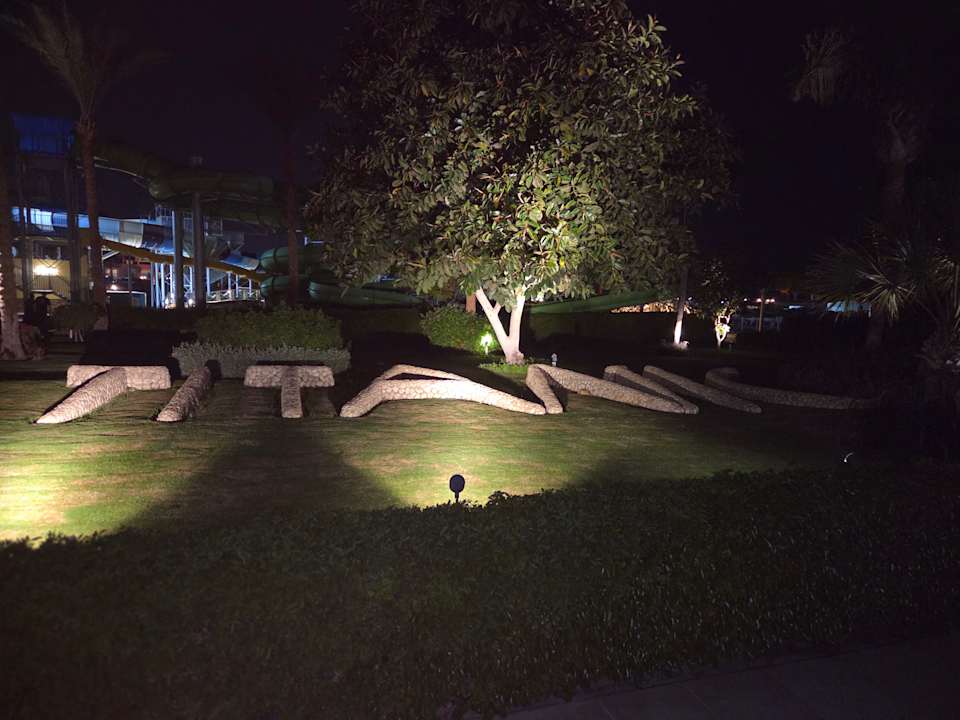 Gartenanlage Titanic Beach Spa & Aqua Park