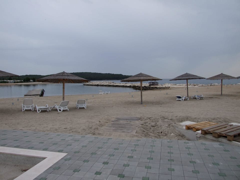 Plaża w maju FKK Valalta