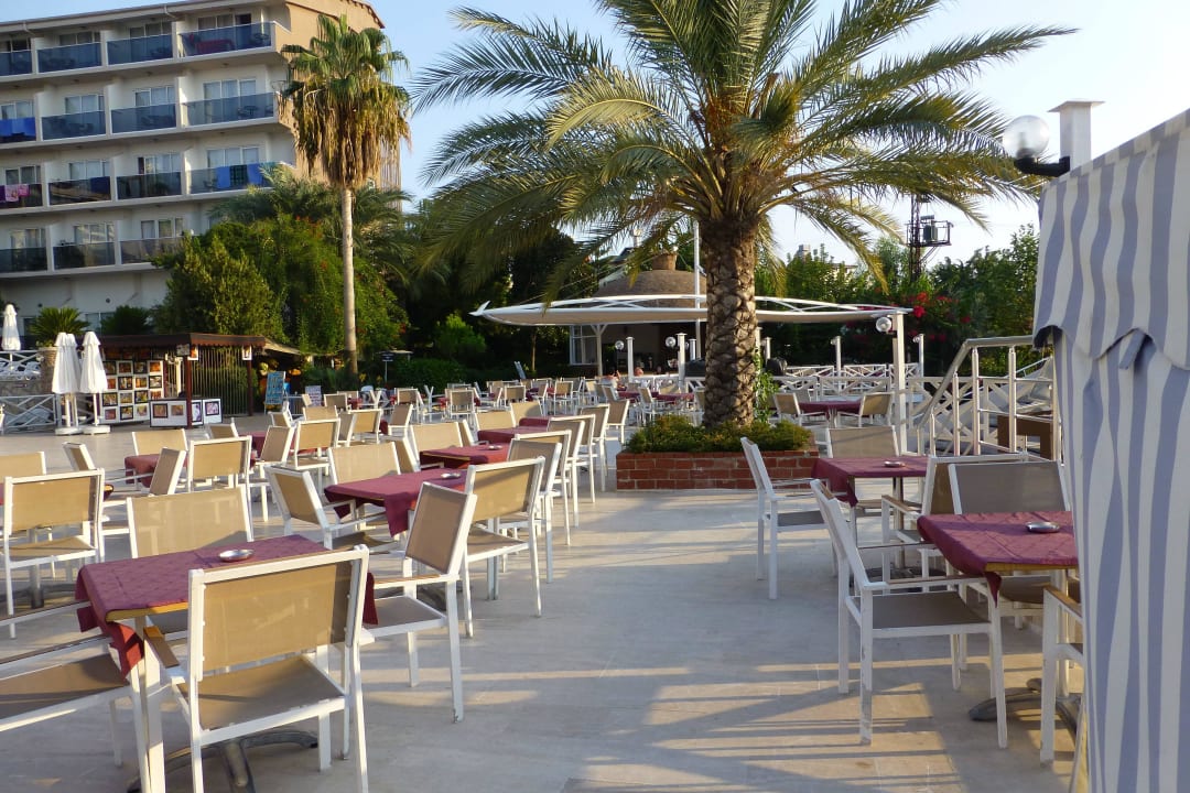 Platz gab es immer Seaden Corolla Hotel