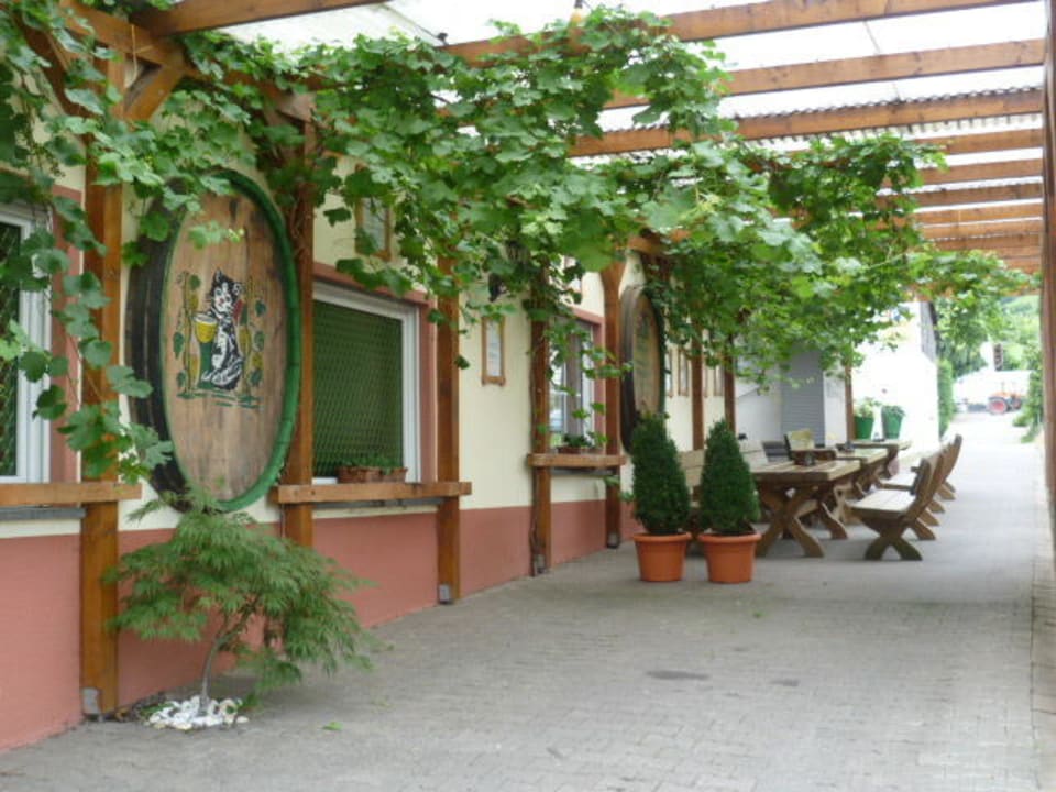 Weinstube/Restaurant "Kelterhaus"! Gästehaus Marietta