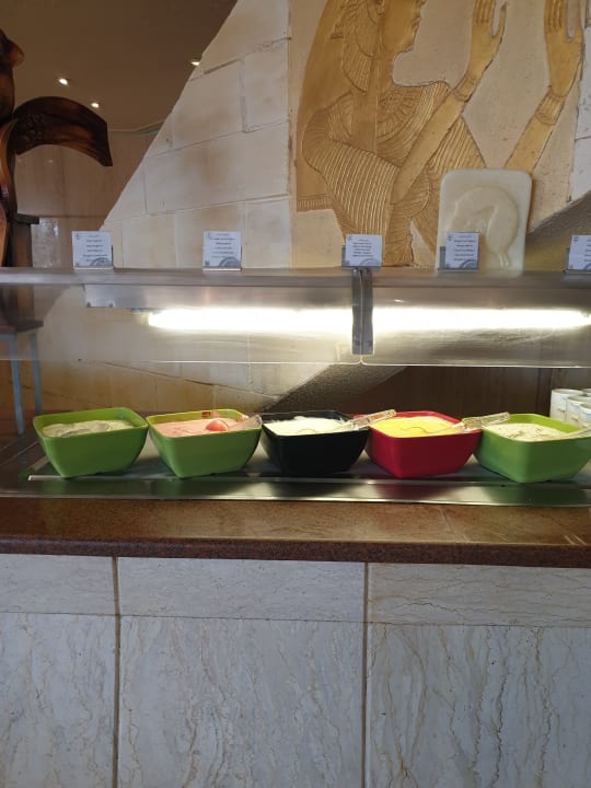 Gastro Pharaoh Azur Resort