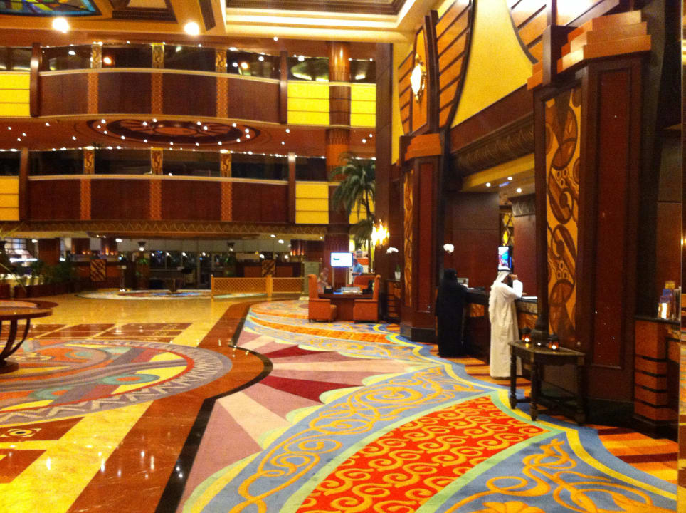 Lobby Al Raha Beach Resort & Spa