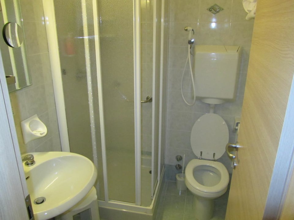 Badezimmer in der 4. Etage Hotel Astor