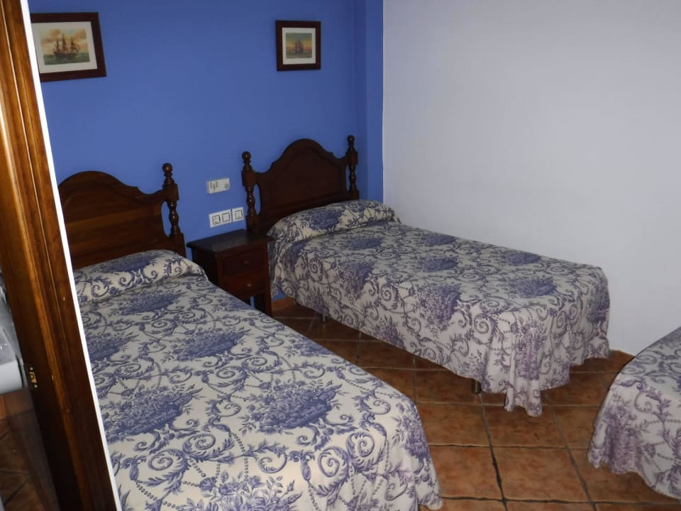 Zimmer 21 Hostal Lojo