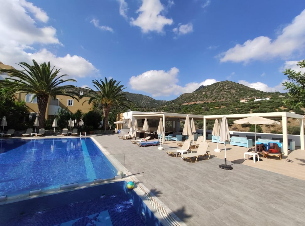 Außenansicht Hotel Xidas Garden