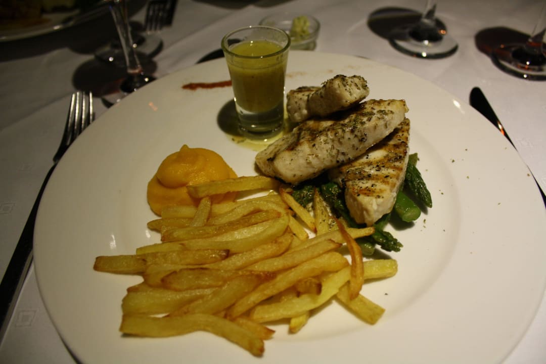 Restaurant First Date Blue Lagoon Village