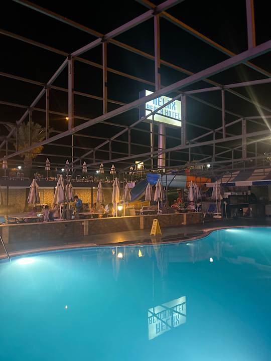 Strand Relax Beach Hotel