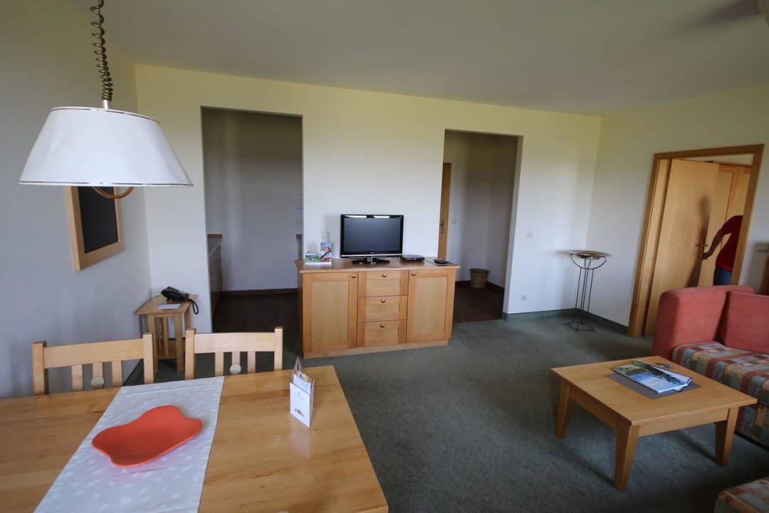 Wohnzimmer App. 401 Hotel Jens Weissflog