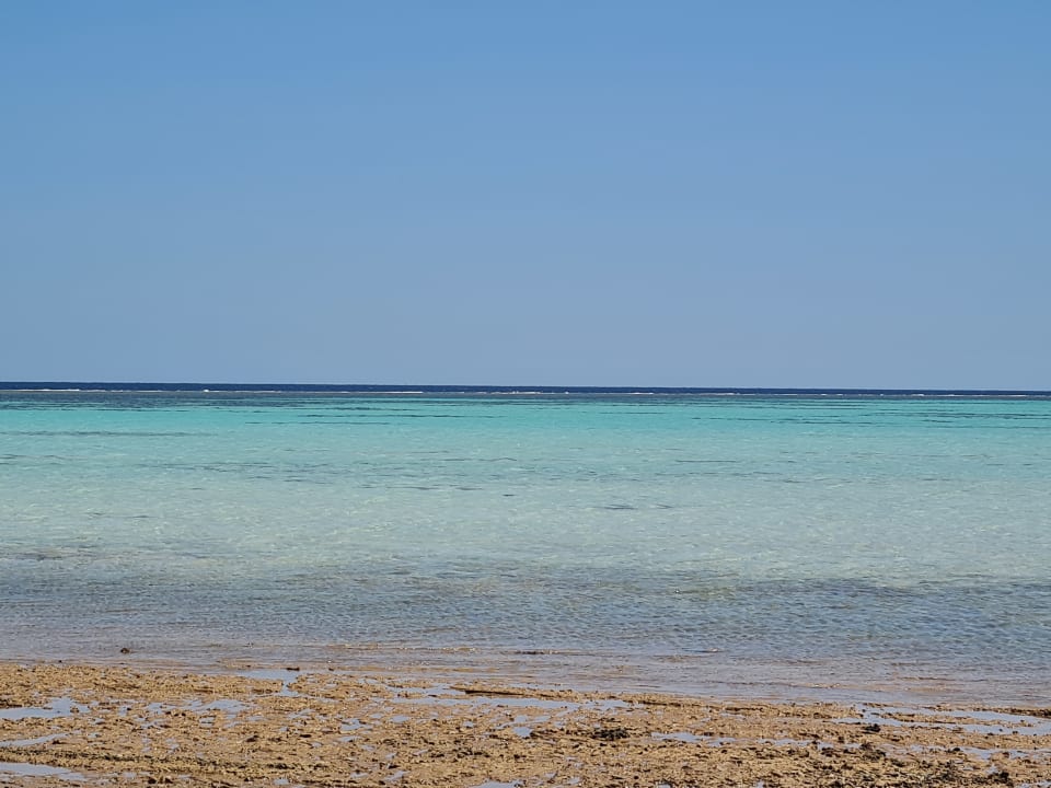Strand True Beach Resort