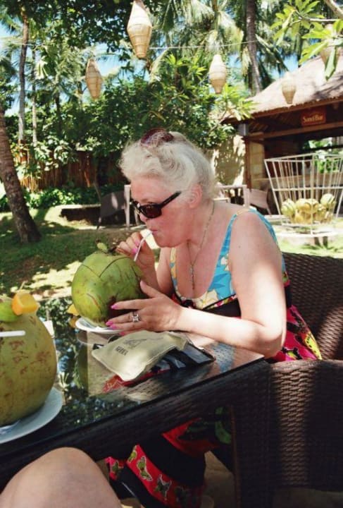 Köstliche Erfrischung The Laguna A Luxury Collection Resort & Spa