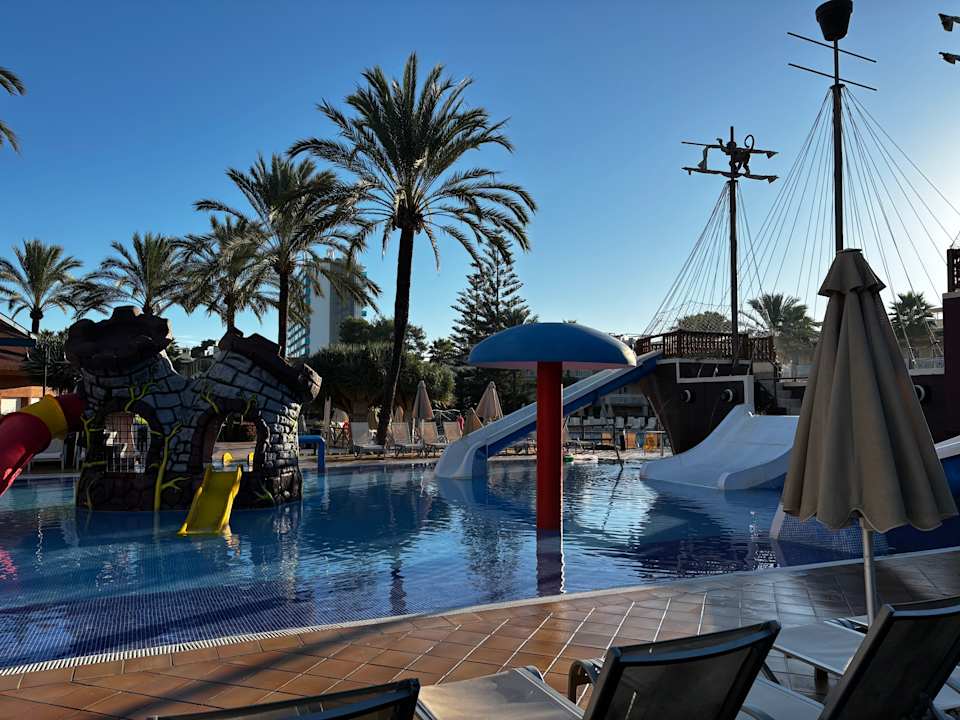 Pool Zafiro Can Picafort