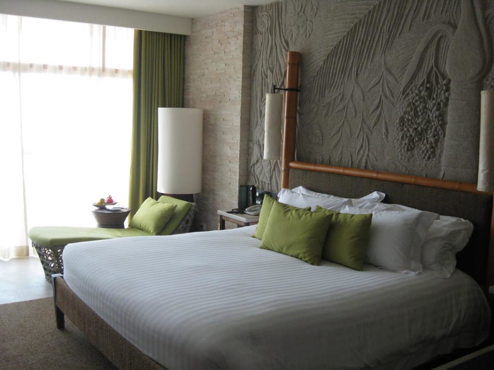 Deluxe family ocean view Centara Grand Mirage Beach Resort Pattaya