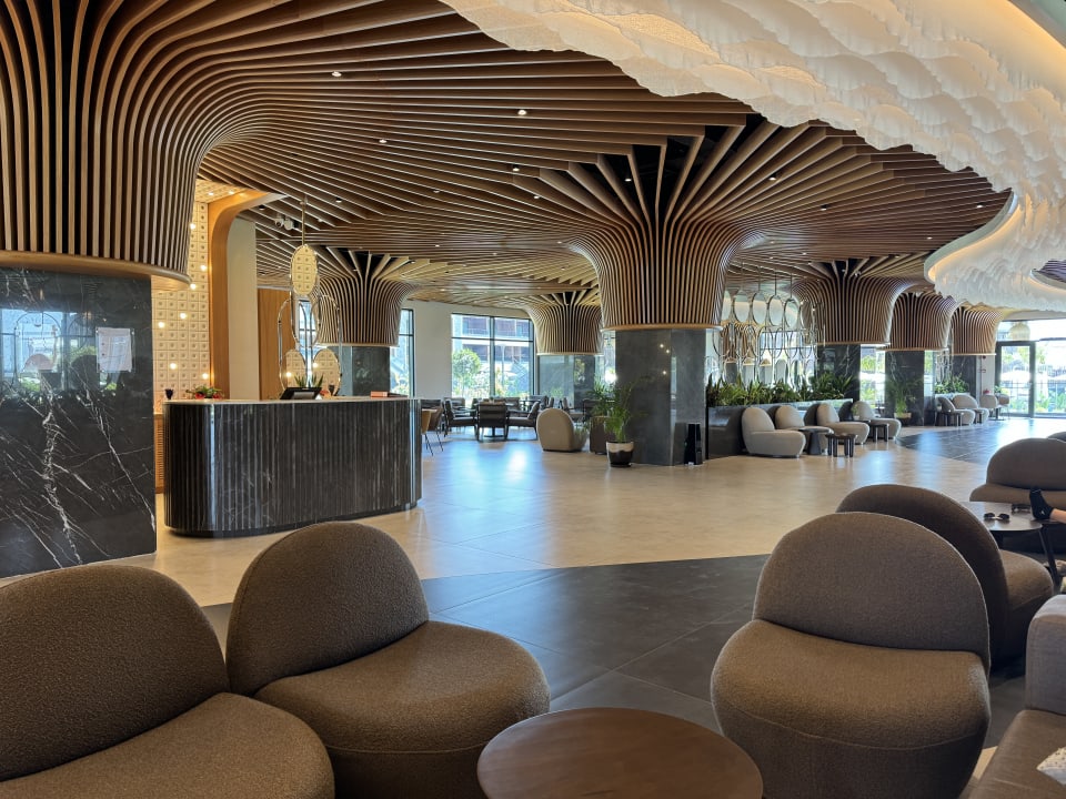 Lobby Jacaranda Luxury Resort
