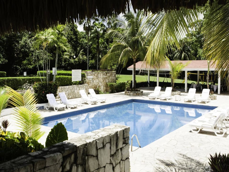 Piscina Hotel Mision Palenque