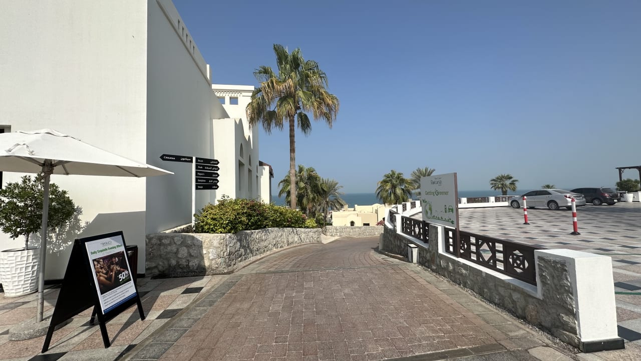 Außenansicht The Cove Rotana Resort