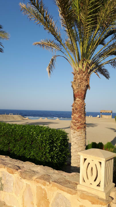 Strand Rohanou Beach Resort