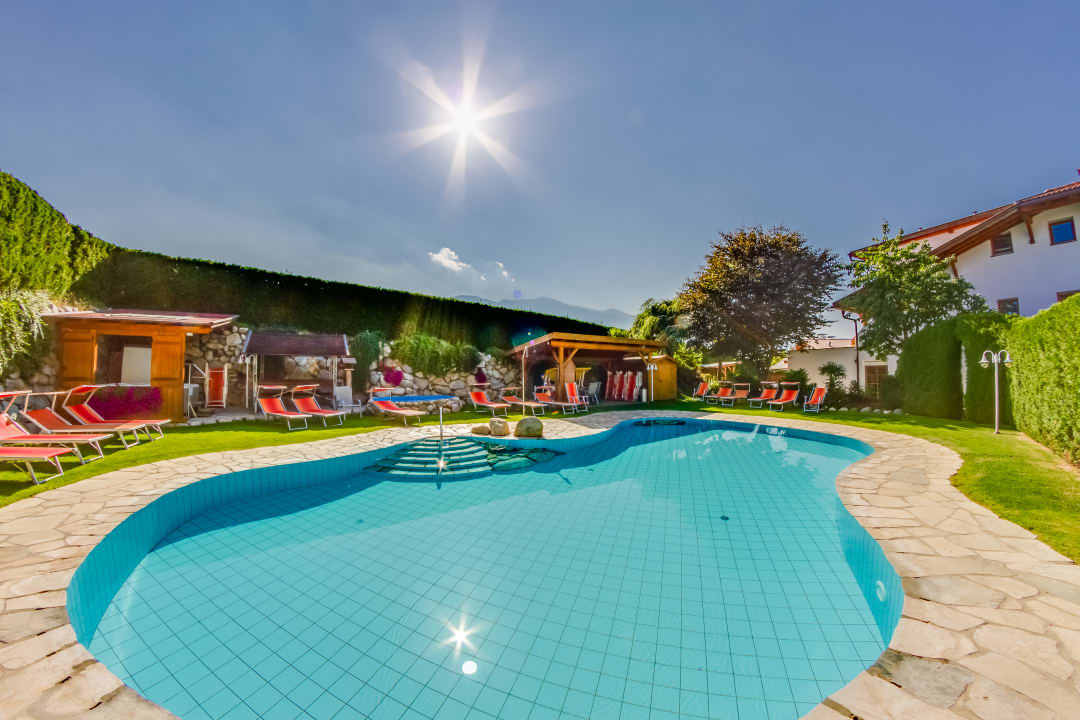 Pool Hotel Hubertushof