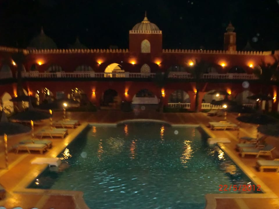 Blick vom Zimmer zum Pool Pickalbatros Alf Leila Wa Leila Resort - Neverland Hurghada