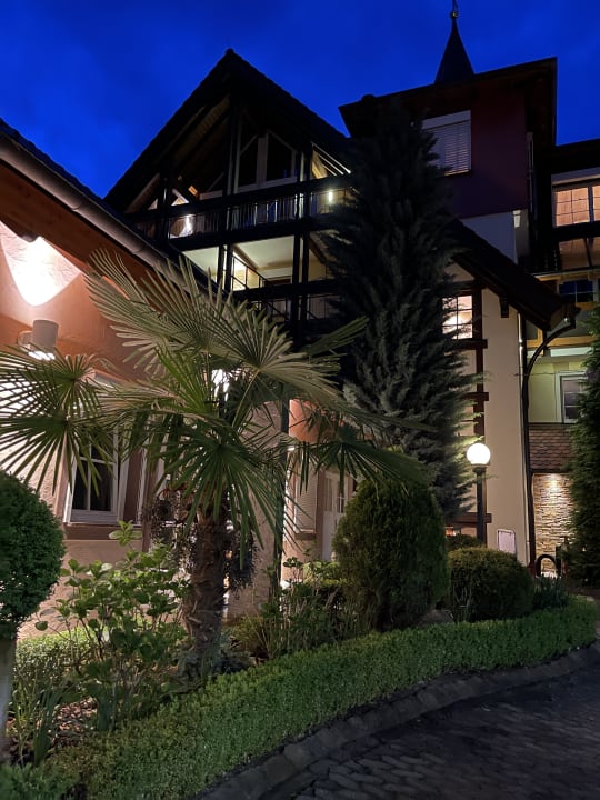 Außenansicht Hotel Rebstock Durbach