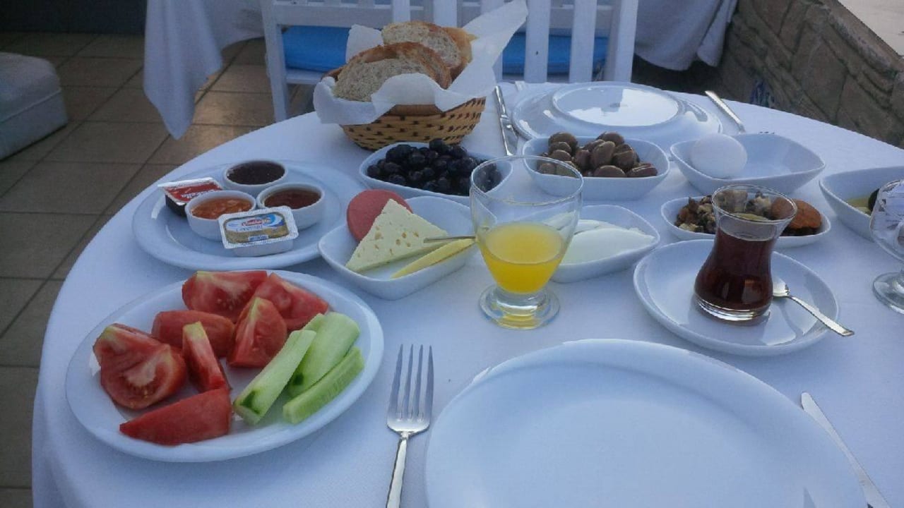 Frühstück Hotel Zinbad