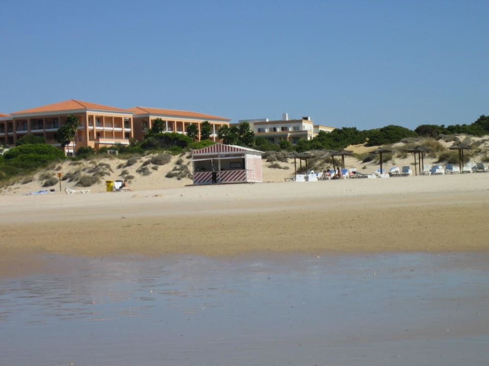 Strandbar und so viel Platz! Hipotels Barrosa Garden
