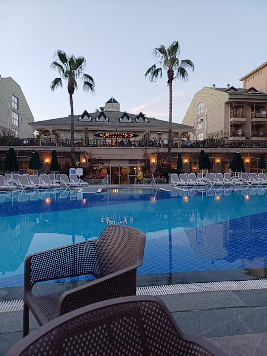 Pool Can Garden Resort