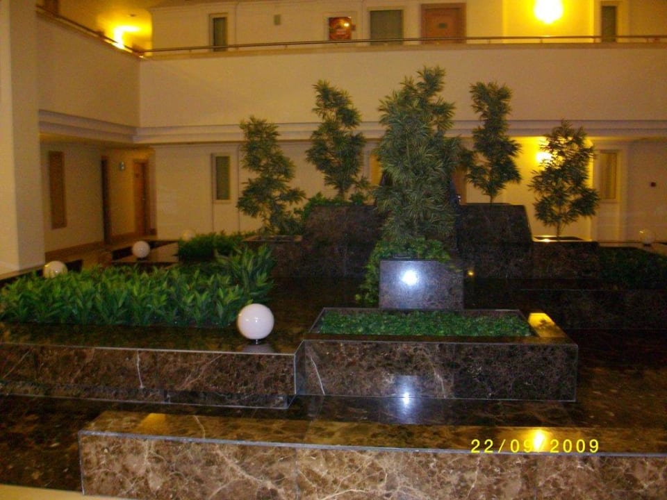 Halle im Haus mit den Zimmern Dobedan Exclusive Hotel And Spa