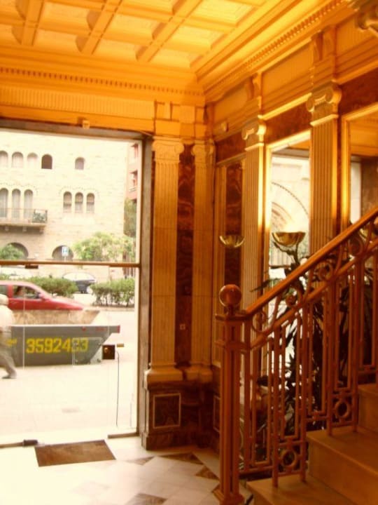 Eingangsbereich Hotel Via Augusta