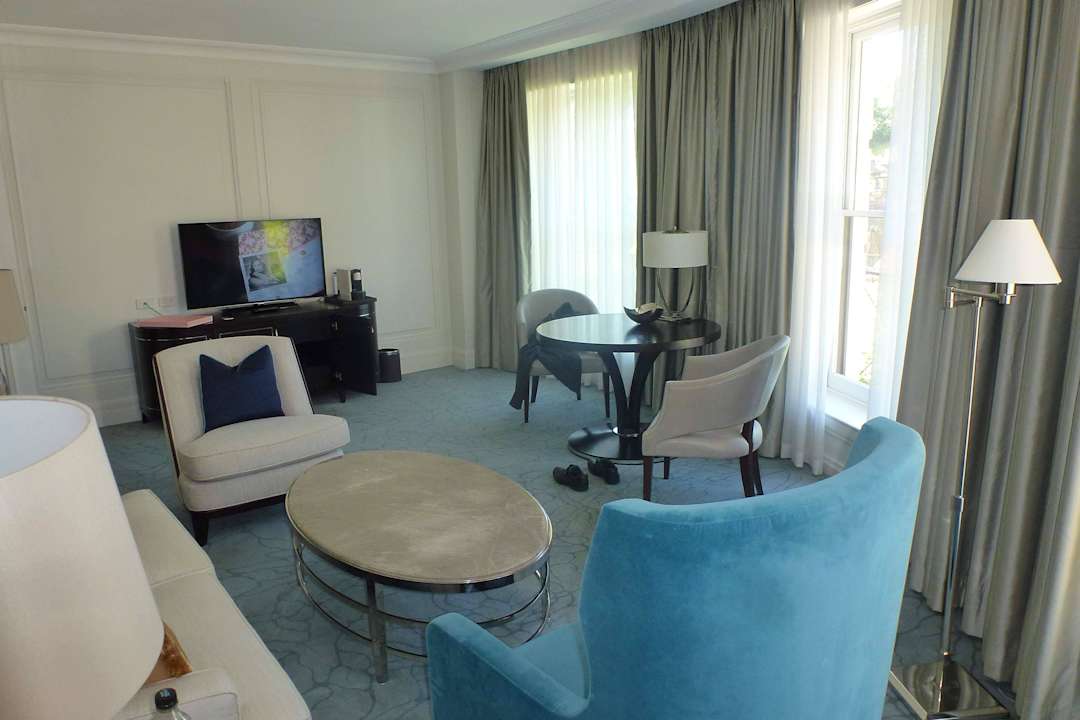 Wohnraum Hotel The Langham Sydney