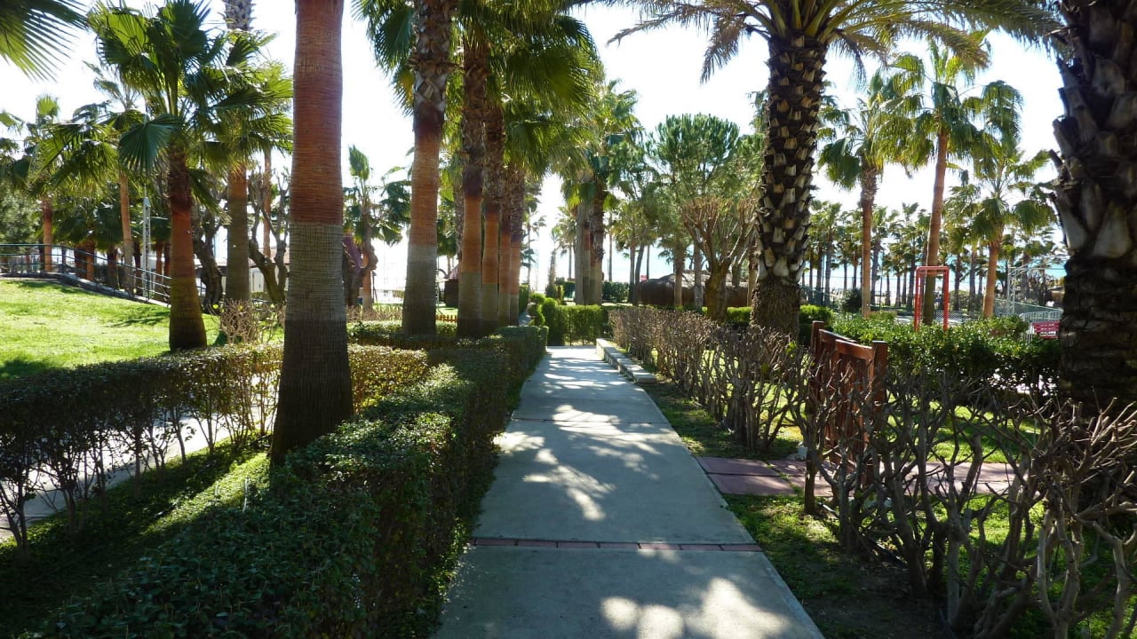 Schöne Wege Hotel Miramare Beach