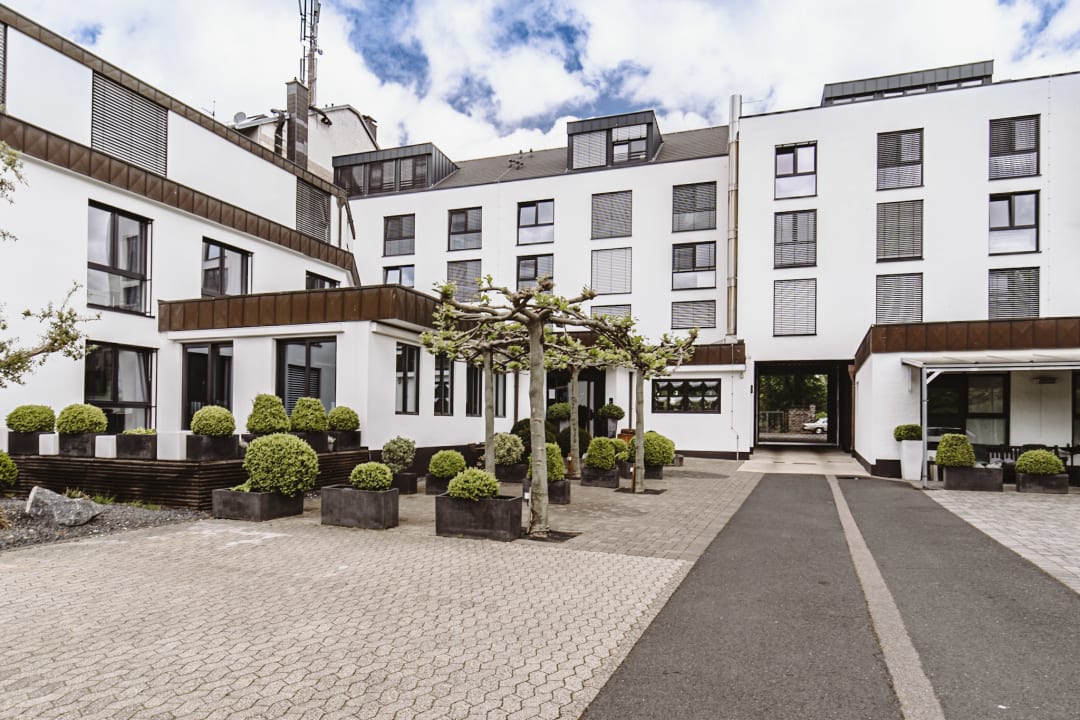 Außenansicht &REPEAT Köln Airport