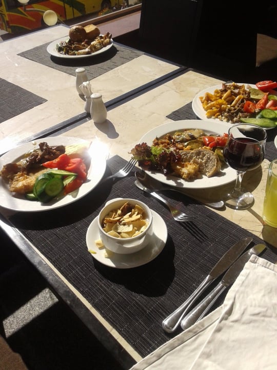 Обед Riviera Aqua Park Resort