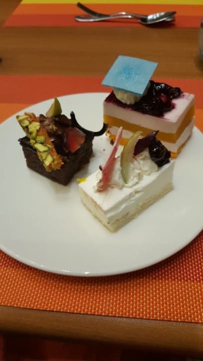 Gastro JAZ Elite Casa del Mar Beach