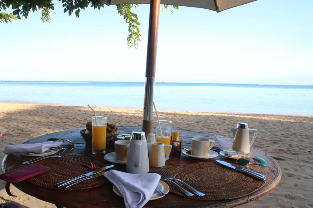 Frühstück am Strand Maritim Resort & Spa Mauritius